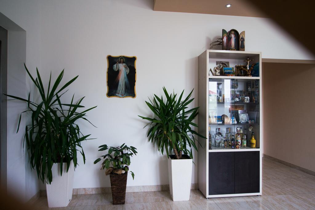 Hotel Luburic เมจูโกเรีย ภายนอก รูปภาพ